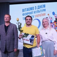 Перша  заступниця начальника ОВА Наталя Заболотна, заступник голови обласної Ради Ігор Івасюк та учасник заходу