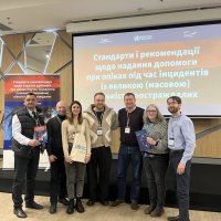 Семінар у Києві під час якого обговорювали стандарти та рекомендації з надання допомоги при опіках під час інцидентів з масовим ураженням.