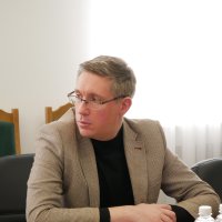 В.о. начальника управління розвитку територій та інфраструктури ОВА Владислав Валендюк