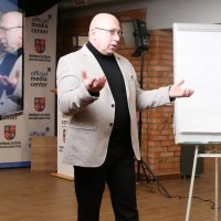 Голова Хмільницької районної організації «ПРАВО» Віталій Дорох