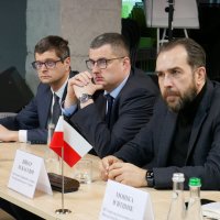 Тимчасово Повірений у справах Республіки Польща в Україні Пйотр Лукасєвіч та учасники зустрічі
