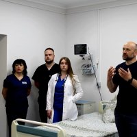 учасники відкриття Центру менеджменту болю