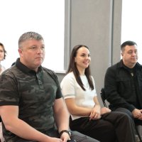 Заступники начальника ОВА Андрій Кавунець і Олександр Піщик та регіональна координаторка Всеукраїнської програми ментального здоров'я "Ти як?" Олена Бессараба