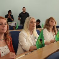 Перша заступниця начальника ОВА Наталя Заболотна та учасники сесії