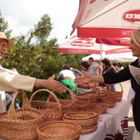 Перша заступниця начальника ОВА Наталя Заболотна з учасниками заходу
