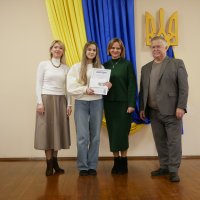 директорка Департаменту інформаційної діяльності та комунікацій з громадськістю ОВА Світлана Юзвак, директор Департаменту гуманітарної політики ОВА Володимир Буняк та учасники заходу