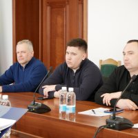 Учасники засідання Комісії з питань узгодження заборгованості з різниці в тарифах