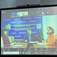 Учасники зустрічі