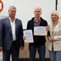 3 зала з людьми