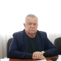 Директор Департаменту гуманітарної політики ОВА Володимир Буняк
