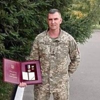 Військовий з нагородою