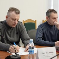 Учасники засідання Ради національно-культурних товариств Вінниччини