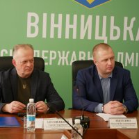 заступник начальника ОВА Сергій Здітовецький, заступник Міністра молоді та спорту України Олексій Нікітенко