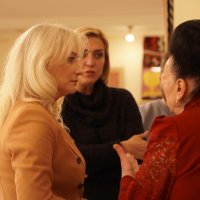 спілкування учасників виставки 