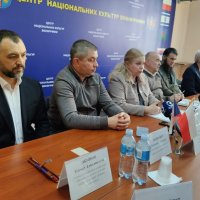  Фото учасників наради