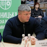 заступник начальника ОВА Олександр Піщик