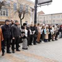 Перший заступник Начальника ОВА Наталя Заболотна, заступник Начальника ОВА Олександр Піщик, представник поліції та інші учасники заходу