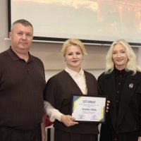Перша заступниця начальника ОВА Наталя Заболотна з учасниками заходу