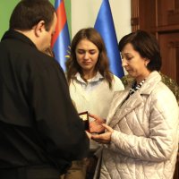 Вручення високих державних нагород родинам загиблих військовослужбовців