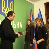 Вручення високих державних нагород родинам загиблих військовослужбовців