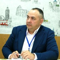 Учасник круглого столу