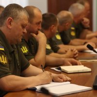 учасники наради
