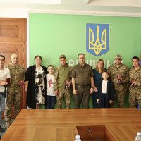 Начальник ОВА Сергій Борзов, військові та їх родини