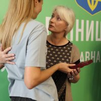 Перша заступниця Начальника ОВА Наталя Заболотна під час вручення посмертних нагород