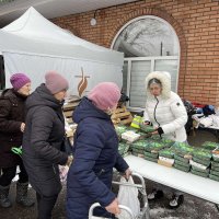  Роздача продуктових наборів.