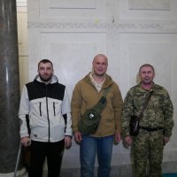 ветерани та учасники промотуру в замку-палацу Холоневських