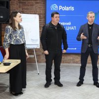 Заступник начальника ОВА Андрій Кавунець та тренери на початку заходу