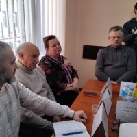  Фото учасників наради