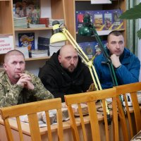 ветерани в замку-палацу Холоневських