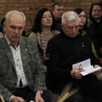 фото учасників презентації видання «Голоси правди та справедливості. Спогади та свідчення очевидців про Голодомор-геноцид 1932-1933 рр. на Вінниччині»